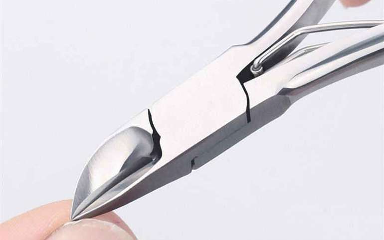 Professional Cuticle Nippers: Essential Tools for Precise Nail Care