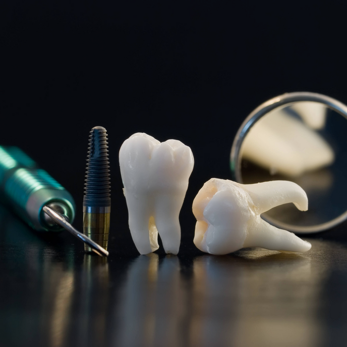 Instruments Used for Dental Implants