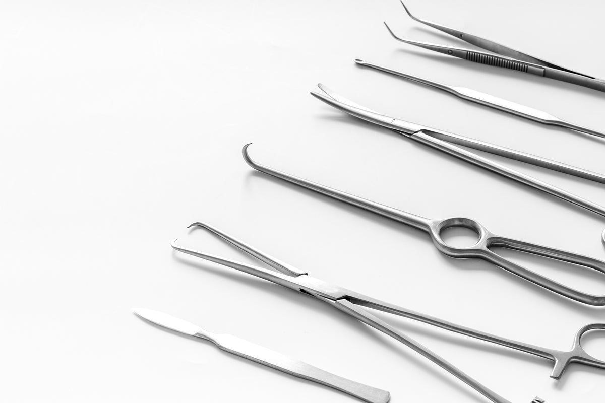 Choosing The Right Dental And Surgical Scissors For Precision — Hyades 