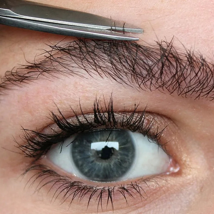 How to Choose the Best Eyebrow Shaping Scissors?