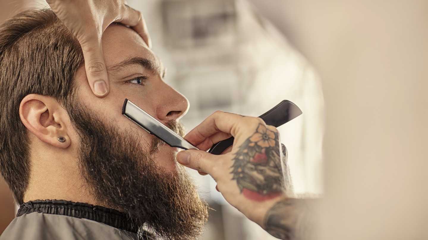 Best Straight Razor for Barbers: The Ultimate Guide for Precision and Style